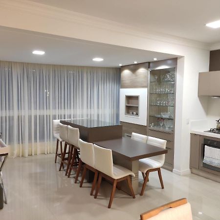 Apartamento Luxo Meia Praia 이타페마 외부 사진